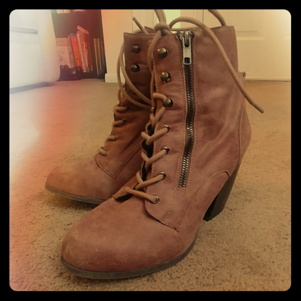 Francesca's Boutique booties